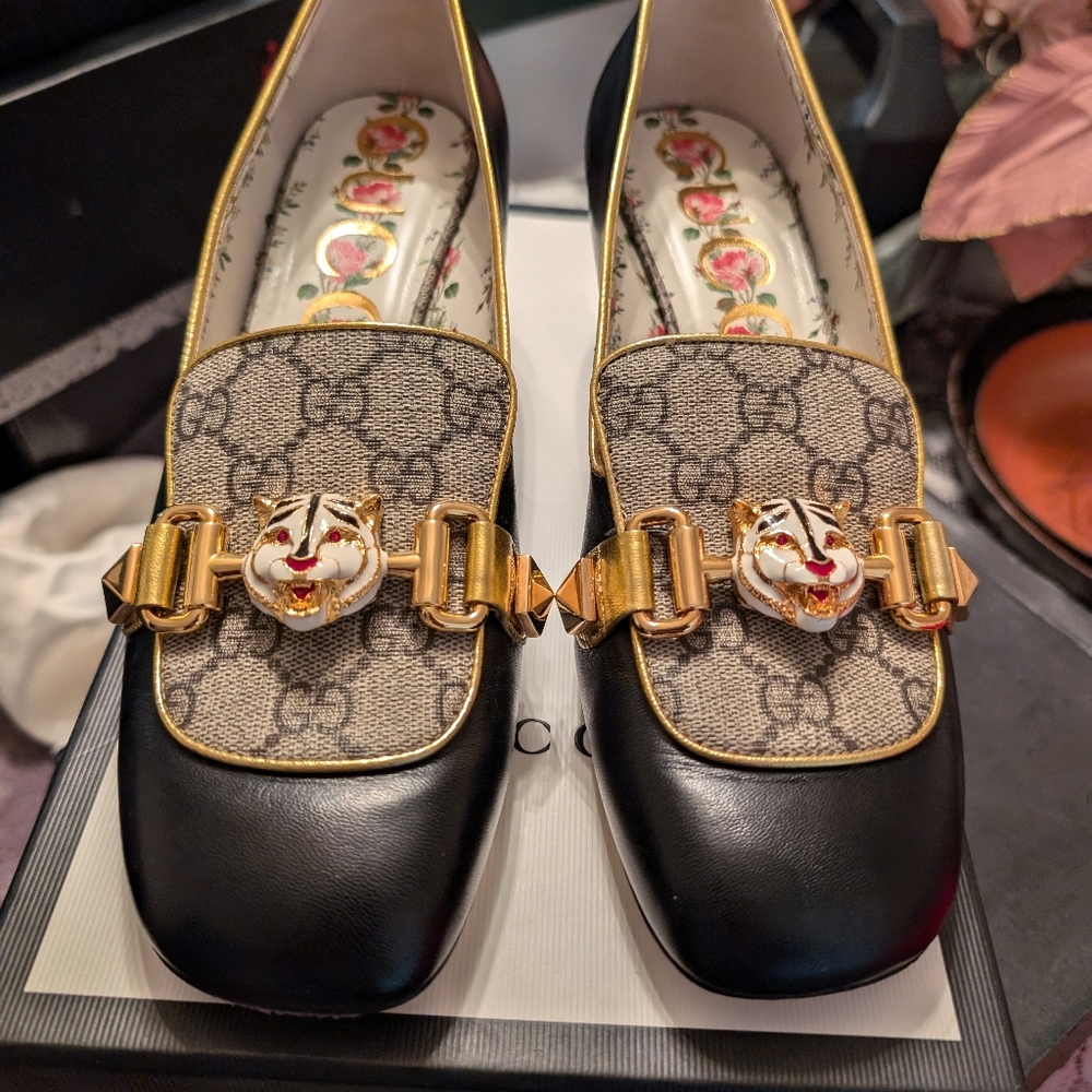 Gucci Women's Black and Gold Embellished Loafers